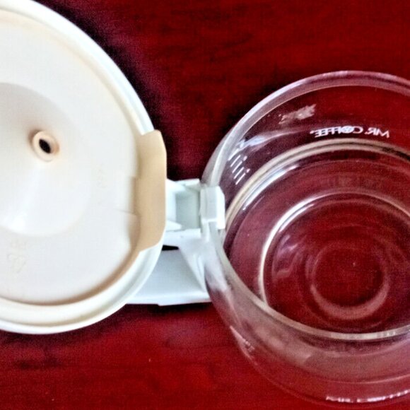 MR.COFFEE 10 Cups Replacement Glass Coffee Pot Carafe Decanter White Handle &Lid - Picture 2 of 5